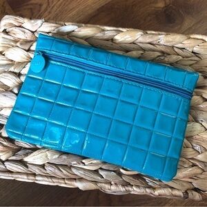 Ipsy teal vegan quilted zip up cosmetic bag